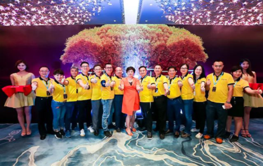 匠心智造 霸氣來襲|巴迪斯“敬初心·見未來-2018黑金系列新品發(fā)布會(huì)”圓滿成功